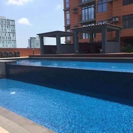 12 -A Portovita North Tower Quezon City Buitenkant foto