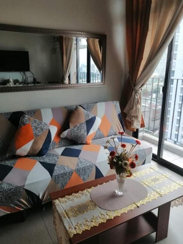 12 -A Portovita North Tower Quezon City Buitenkant foto