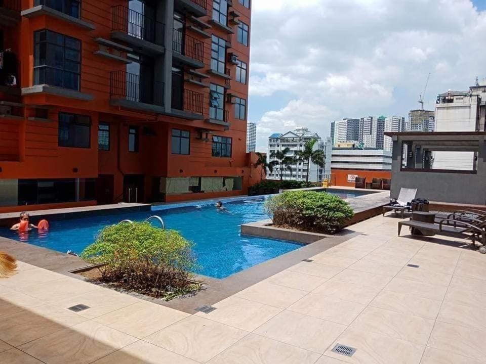 12 -A Portovita North Tower Quezon City Buitenkant foto